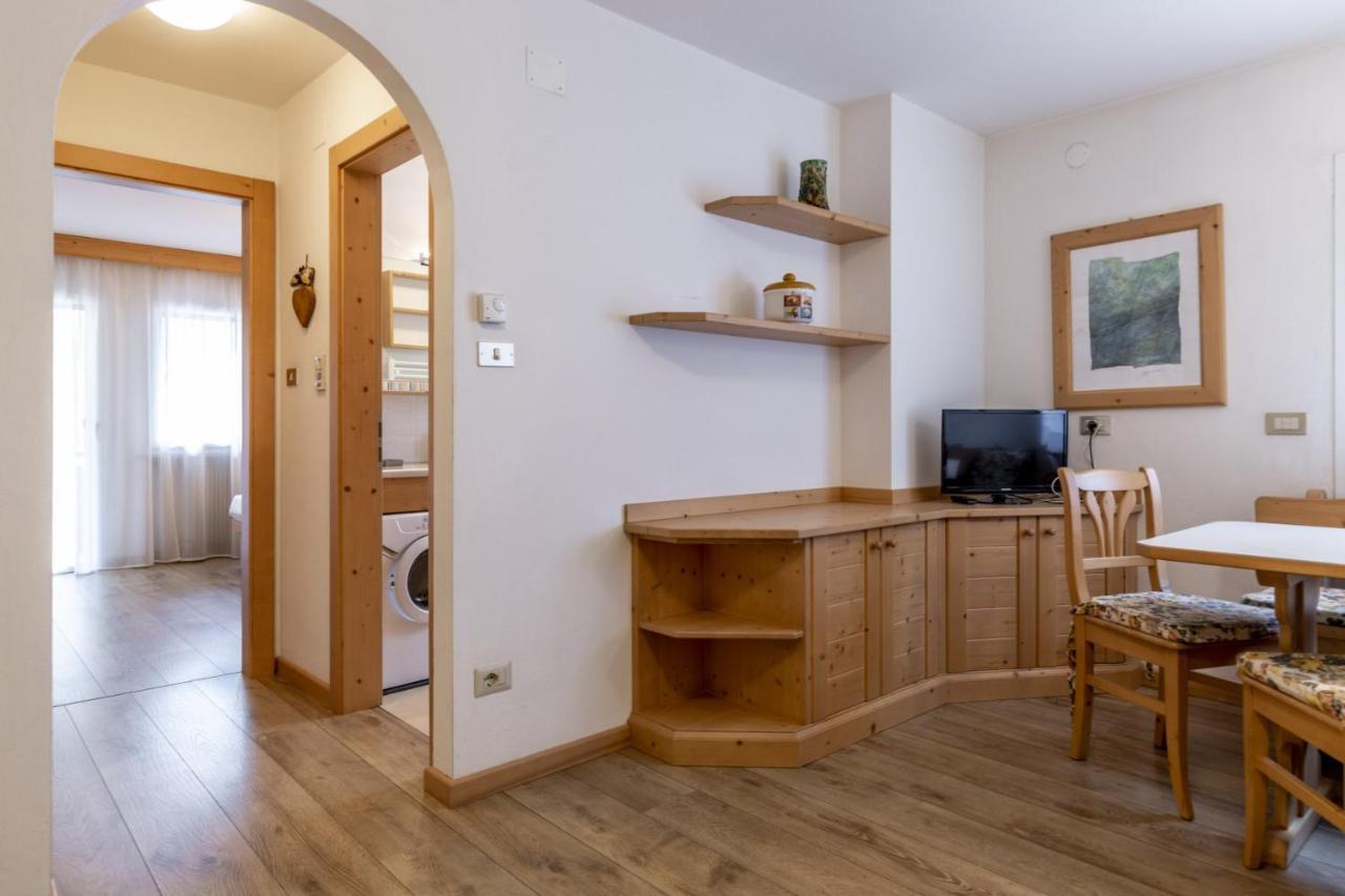 Stella Alpina Apartment Кампитело ди Фаса Екстериор снимка