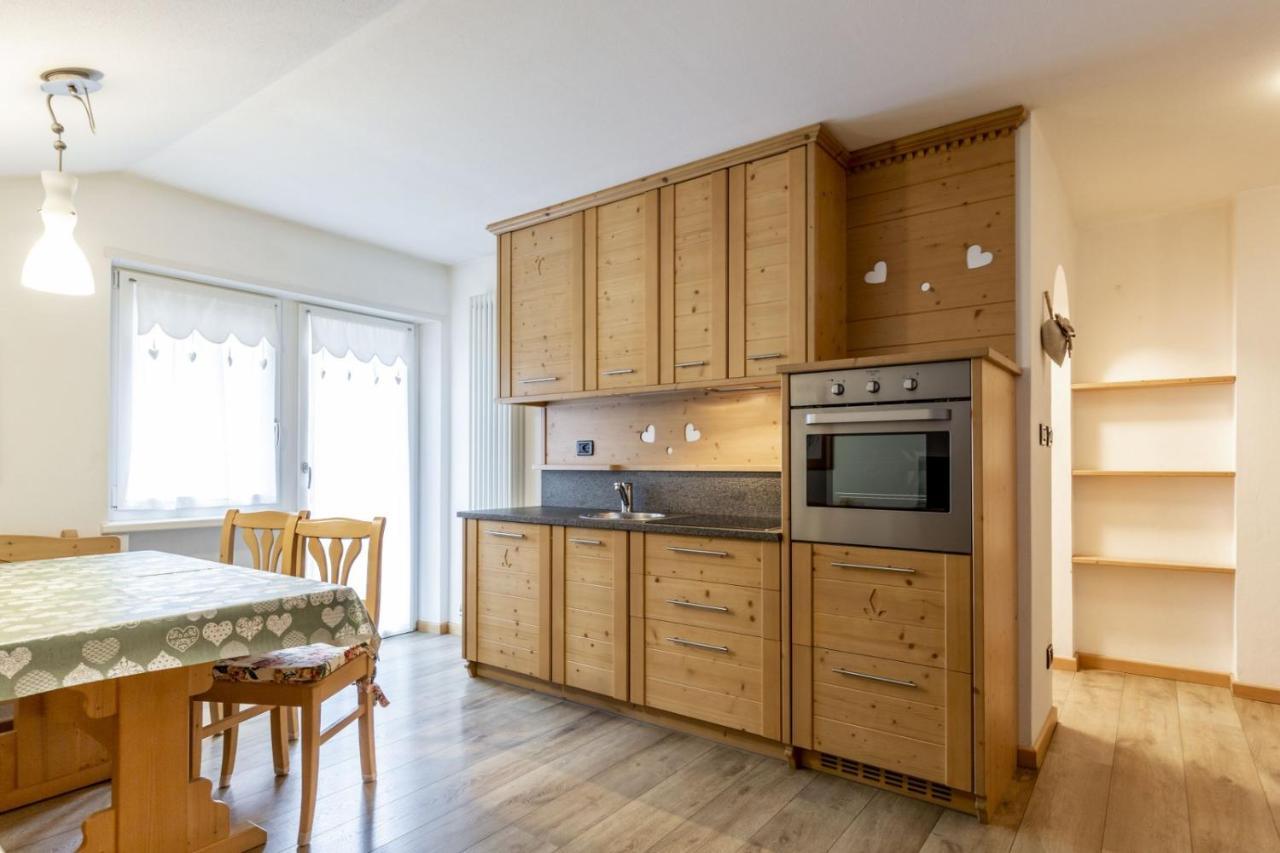 Stella Alpina Apartment Кампитело ди Фаса Екстериор снимка
