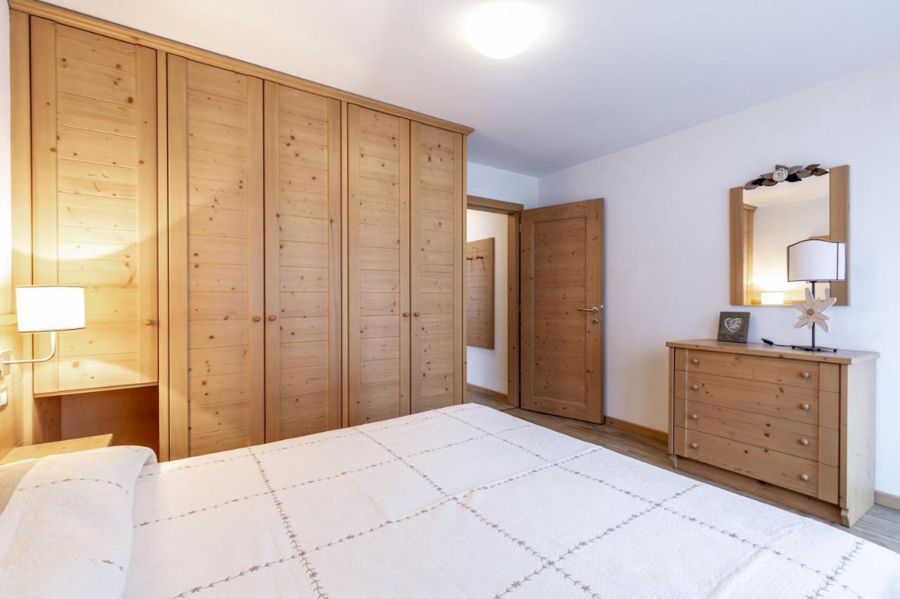 Stella Alpina Apartment Кампитело ди Фаса Екстериор снимка
