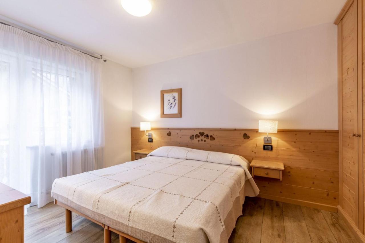 Stella Alpina Apartment Кампитело ди Фаса Екстериор снимка