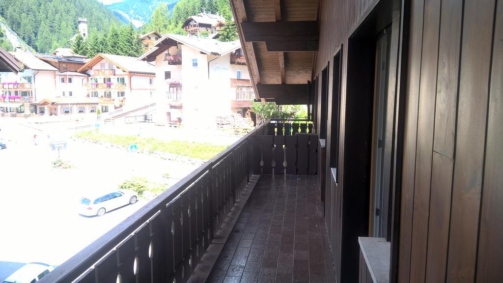 Stella Alpina Apartment Кампитело ди Фаса Екстериор снимка