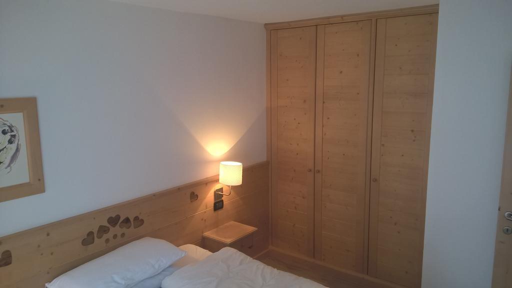 Stella Alpina Apartment Кампитело ди Фаса Екстериор снимка